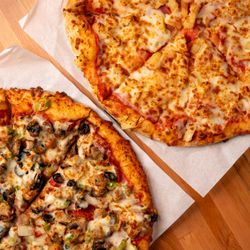 Sky's Pizza - Pizza by the slice