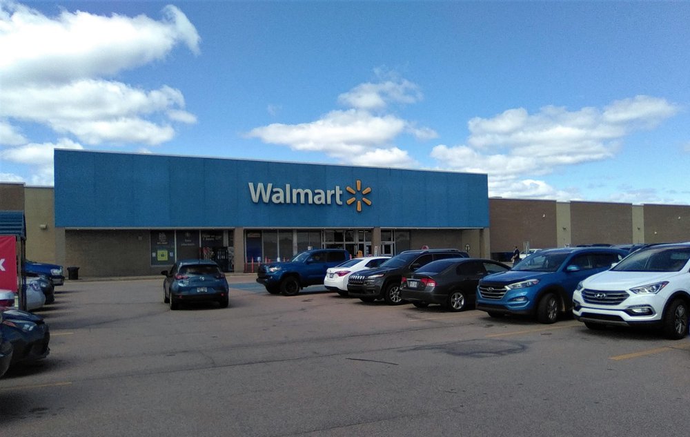 WALMART 630 Boulevard Laflèche, Quebec, Canada