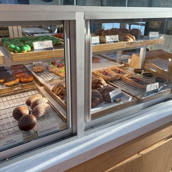 Paris Baguette - Coffee & Tea Near Me - Hackensack, New Jersey