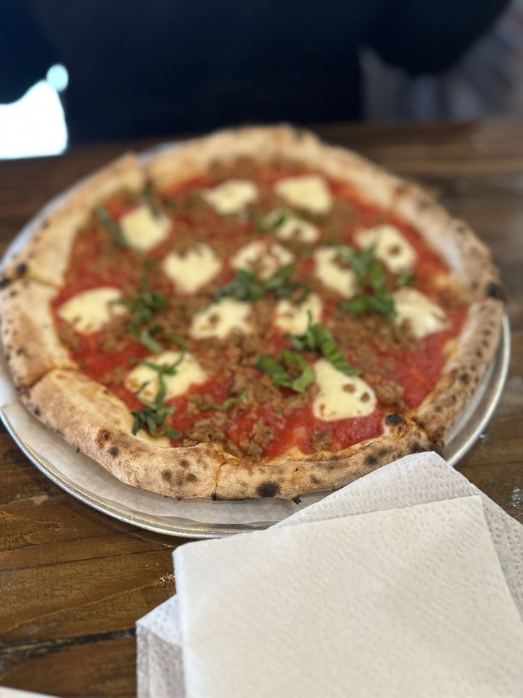 Pizaro's Pizza Napoletana