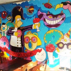 Krazy Donuts - Este es el mural de Alonso Maza, que definitivamente incita a consumir donas, donas y más donas.