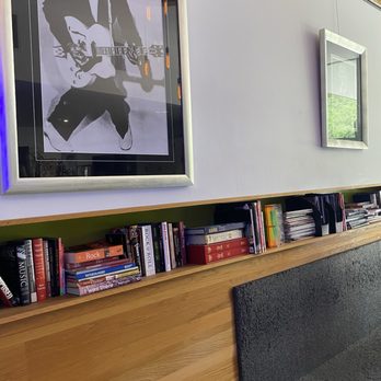 Space ATX - The lobby - Recording & Rehearsal Studios Near Me - Austin, Texas