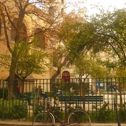 Square Charles-Victor Langlois