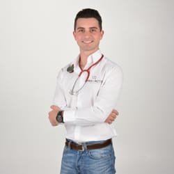 Dott. Andrea Guerriero - Andrea Guerriero, MD
General Medicine
House Call Service 
Acupuncture
