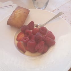 Modigliani - Fruits rouges à la creme de mascarpone