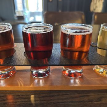 Apple Outlaw - My flight - Cideries Near Me - Jacksonville, Oregon Apple Outlaw - My flight - Cideries Near Me - Jacksonville, Oregon