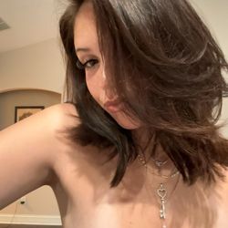 Clawdia's Beauty Salon - My haircut