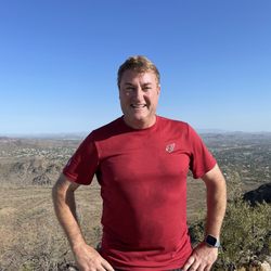 Dixie Peak Trailhead - At the summit!