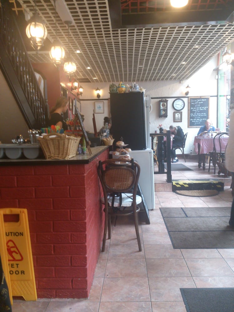 UPSTAIRS DOWNSTAIRS CAFE 1 Corn Market, Halifax, West Yorkshire