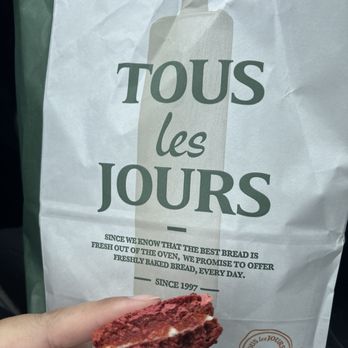 H Mart - Irvine Northpark - Red velvet macaron - Grocery Near Me - Irvine, California