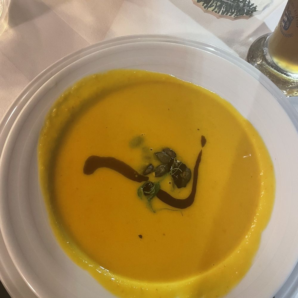 3 Hacken Magazin - Pumpkin cream soup - Wineries Near Me - Vienna, 9