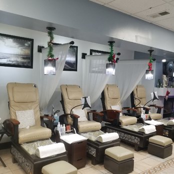 Chic Nails - Chic Nails in Madison WI 53717 - Nail Salons Near Me - Madison, Wisconsin
