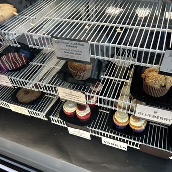 StruggleBeardBakery - Desserts Near Me - Chicago, Illinois
