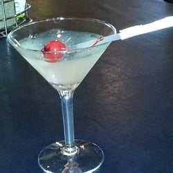 LB Cantina - Sour apple martini