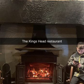 The Kings Head - Fireplace - Pubs Near Me - Galway, G The Kings Head - Fireplace - Pubs Near Me - Galway, G