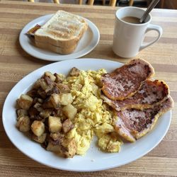 Sunset Grill - Standard peameal and eggs.