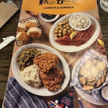 Cracker Barrel Old Country Store - American Near Me - Slidell, Louisiana