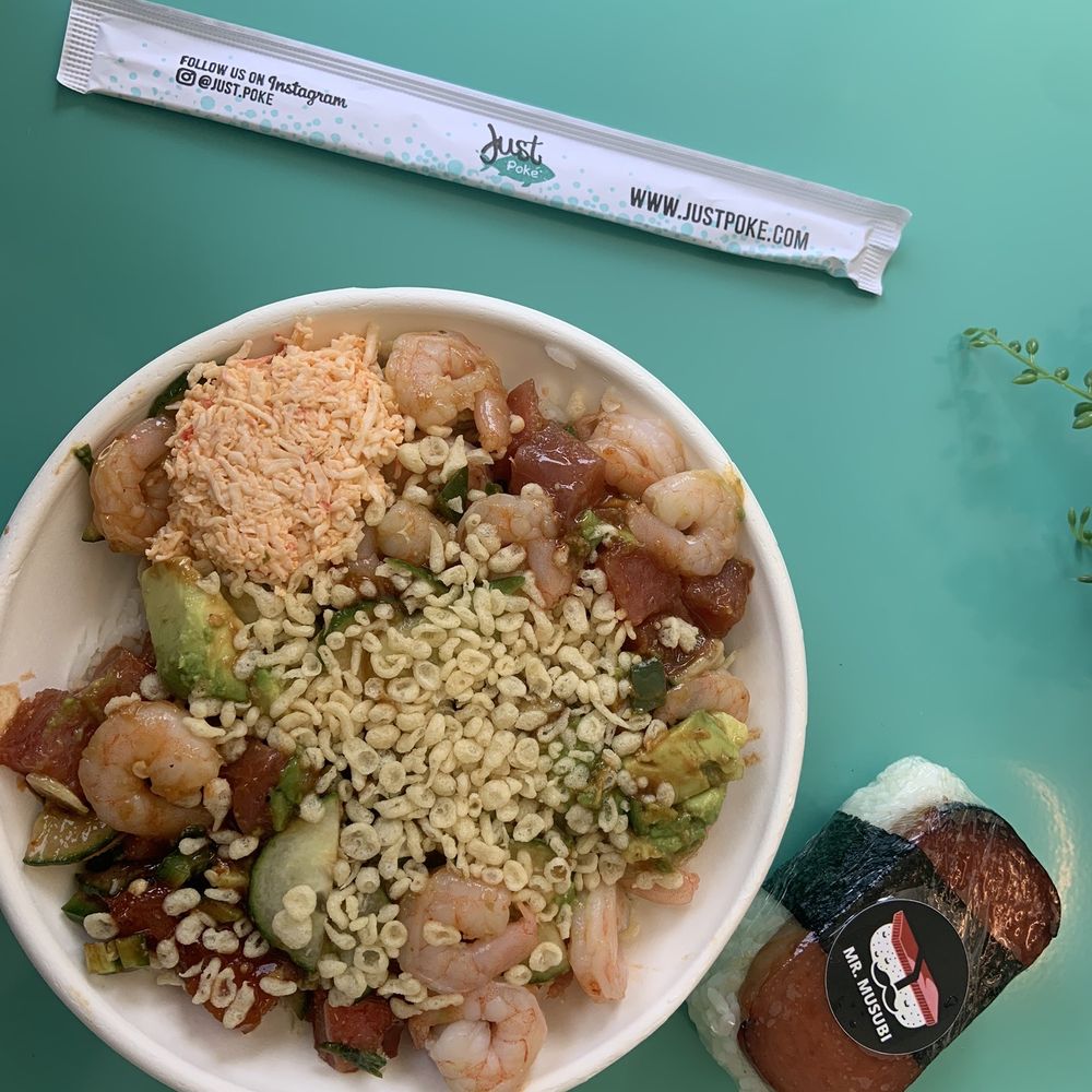 Dynamite bowl and a spam musubi Dynamite bowl and a spam musubi