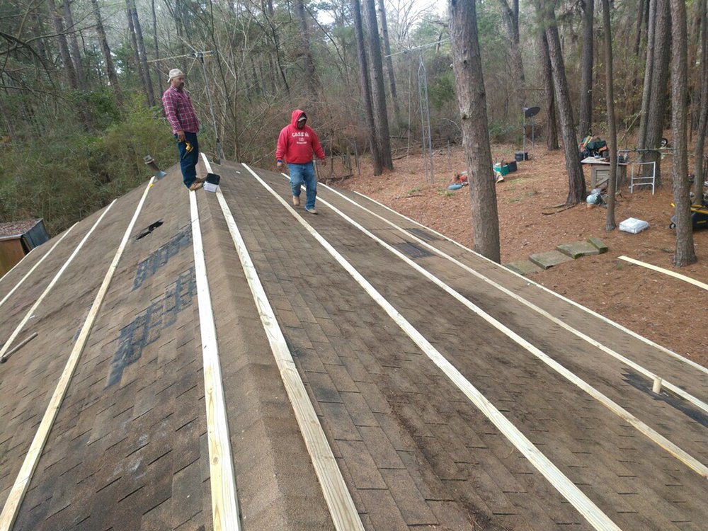 Slide of El Sol Roofing