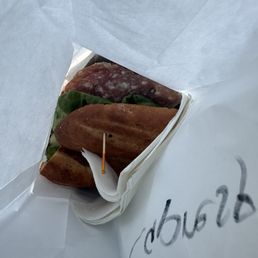 Caprese salami