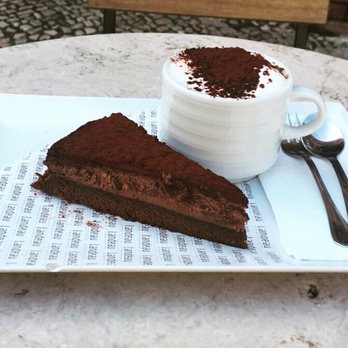 Landeau Chocolate - Patisserie/Cake Shop Near Me - Lisbon, 11