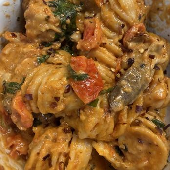Zero Otto Nove - Radiatori in Cartoccio ($30) - Radiatori pasta cooked in tinfoil with porcini mushrooms, cherry tomatoes, breadcrumbs & shaved parm - Italian Near Me - New York, New York Zero Otto Nove - Radiatori in Cartoccio ($30) - Radiatori pasta cooked in tinfoil with porcini mushrooms, cherry tomatoes, breadcrumbs & shaved parm - Italian Near Me - New York, New York