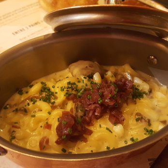 Le Teppan - Mac and cheese with mushrooms and small red onions - French Near Me - Mauregard, 77