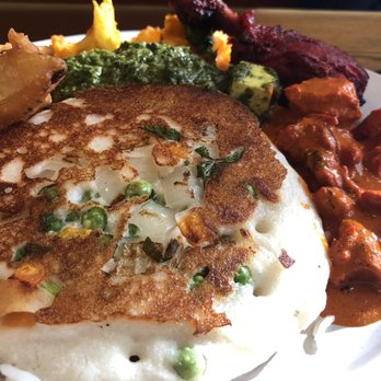 Amber Spice - Kulcha with Vegetable Pekora, Palak Paneer, Buttered Chicken, and Tandoori Chicken!!! - Indian Near Me - Laurel, Maryland