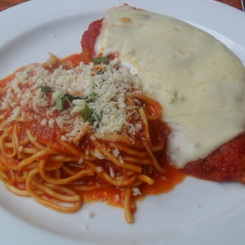 Il Violino - Chicken parm. - Italian Near Me - New York, New York Il Violino - Chicken parm. - Italian Near Me - New York, New York