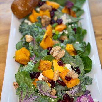 Offerdahl's Off-The-Grill - ows a plate of salad - Sandwiches Near Me - Hollywood, Florida Offerdahl's Off-The-Grill - ows a plate of salad - Sandwiches Near Me - Hollywood, Florida