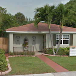 Relax Medical Center - Our non-clinical approach to mental and physical health starts at our front door.