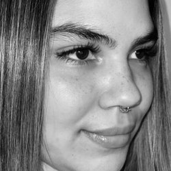 The Lash Bar - Profile view
