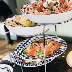 Luss Seafood Bar - Luss Seafood Bar platter