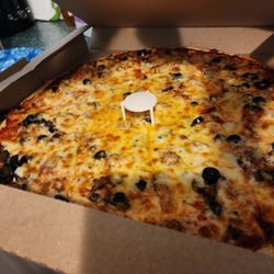 Taylor Street Pizza Warehouse - Sausage, olive, mushroom, garlic