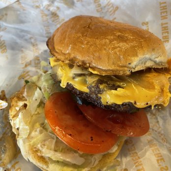 Mighty Fine Burgers University Oaks - Cheeseburger - Burgers Near Me - Round Rock, Texas