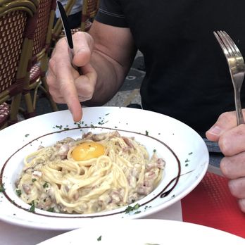 La Fontaine - Spaghetti Carbonara - Ice Cream & Frozen Yogurt Near Me - Nice, 06