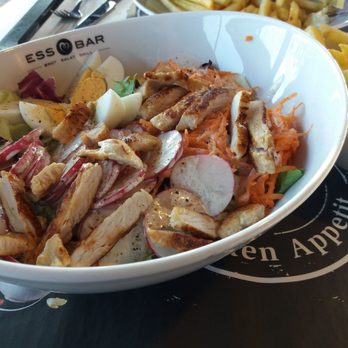 EssBar - Salat mit Hähnchenbruststreifen - Baguettes Near Me - Bad Salzuflen, NW EssBar - Salat mit Hähnchenbruststreifen - Baguettes Near Me - Bad Salzuflen, NW