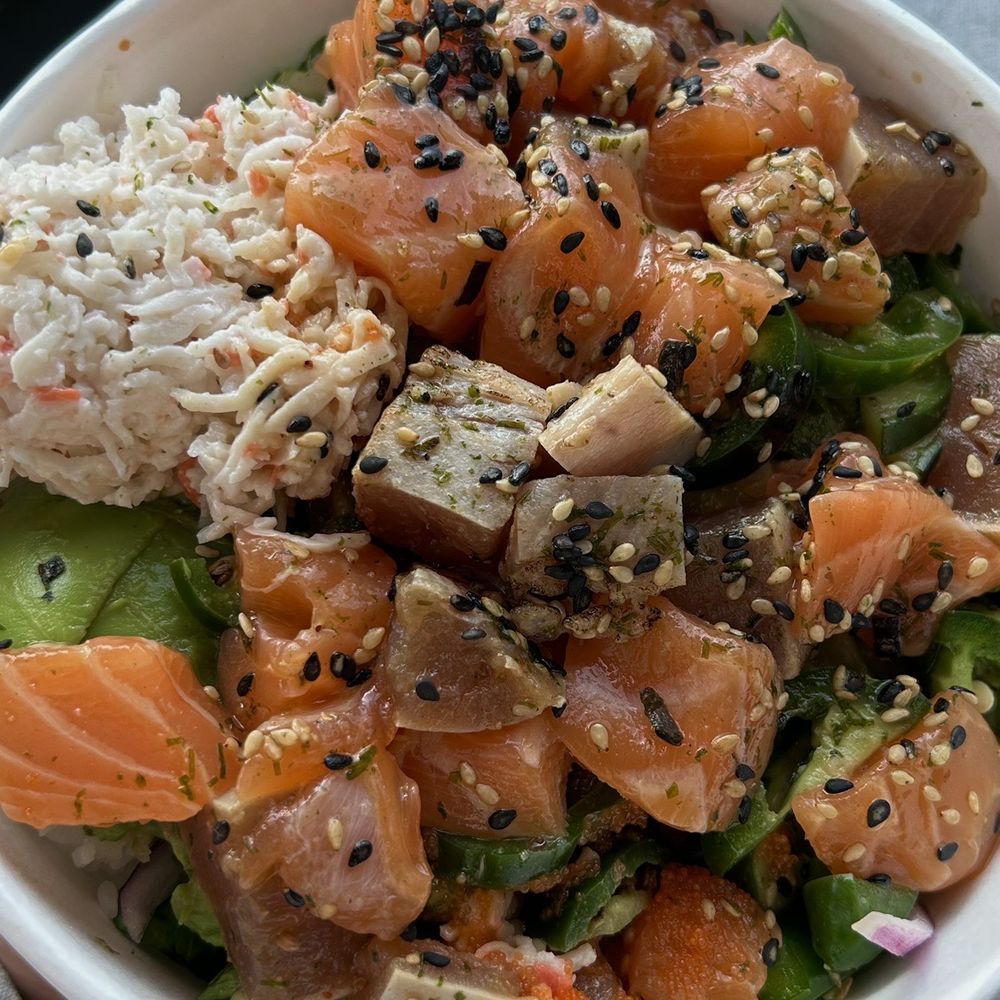 Regular Poke Bowl with white rice & albacore and salmon