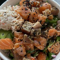 Regular Poke Bowl with white rice & albacore and salmon