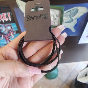 Kut N Beauty - Stylish hair ties they work super good and has good texture go try them out. - Hair Salons Near Me - Lake Elsinore, California Kut N Beauty - Stylish hair ties they work super good and has good texture go try them out. - Hair Salons Near Me - Lake Elsinore, California