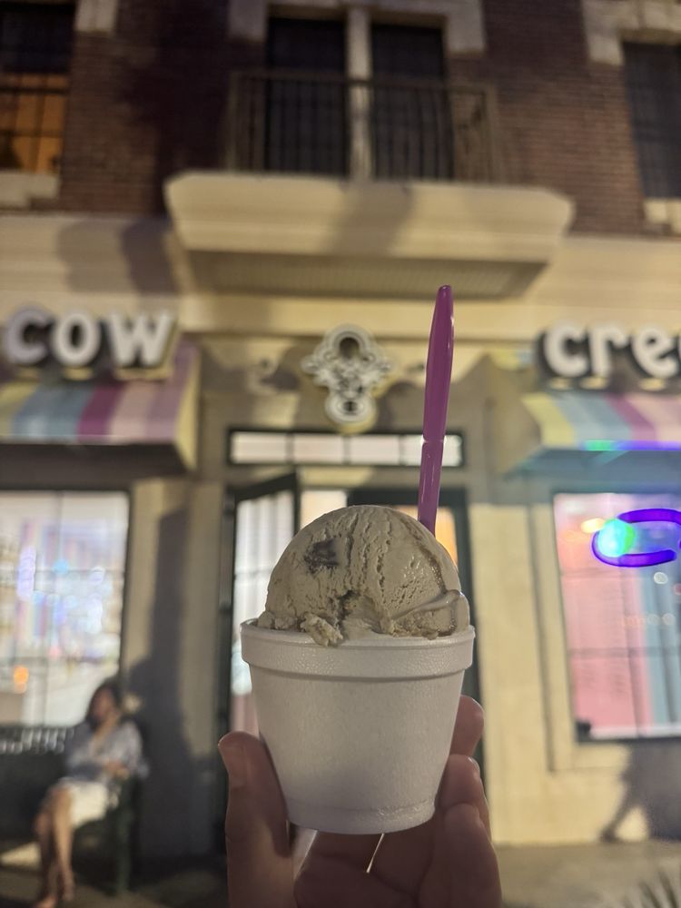 Beach Cow Creamery Logo