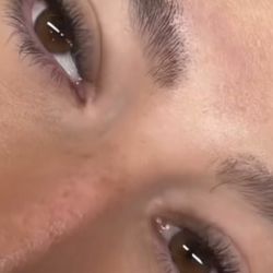 Project Glow - Hybrid Cat Eye by Daisy