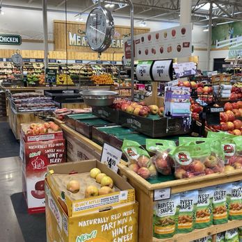Sprouts Farmers Market - Produce section - Grocery Near Me - Germantown, Tennessee Sprouts Farmers Market - Produce section - Grocery Near Me - Germantown, Tennessee