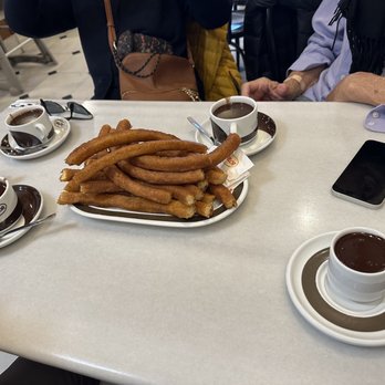 Cafe & Chocolateria Valor - Churros and delicious chocolate - Chocolatiers & Shops Near Me - Alicante, A Cafe & Chocolateria Valor - Churros and delicious chocolate - Chocolatiers & Shops Near Me - Alicante, A
