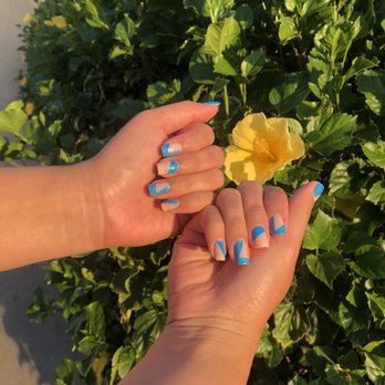 Cosmo Nail Bar - Normal manicure but I asked for a fun geometric design! - Nail Salons Near Me - Laguna Beach, California