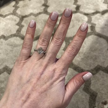 Coco Luxe Nails - Fresh gel mani - Eyelash Service Near Me - Santa Monica, California