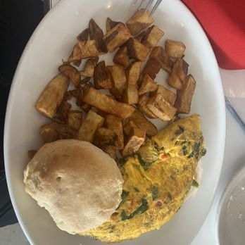 Luckys Cafe - American Near Me - Dallas, Texas