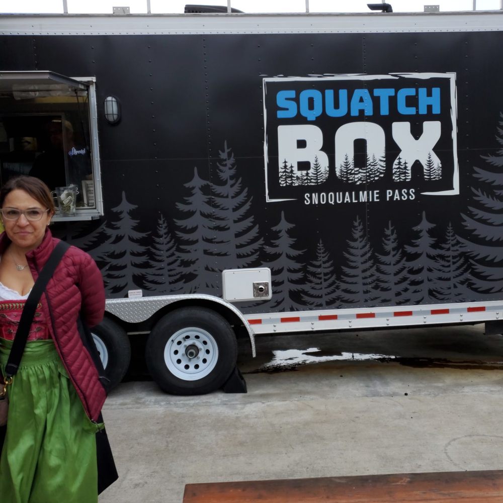 Dru Bru - Snoqualmie Pass - Foodtruck in the outside seating- kimchi style food - Breweries Near Me - Snoqualmie Pass, Washington