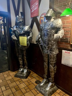 Poor Richards Pub by null