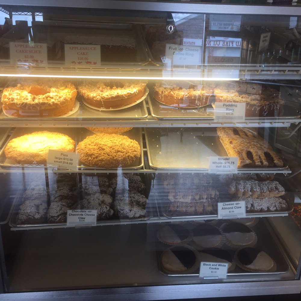 Mueller's Bakery - Bakeries Near Me - Bay Head, New Jersey Mueller's Bakery - Bakeries Near Me - Bay Head, New Jersey